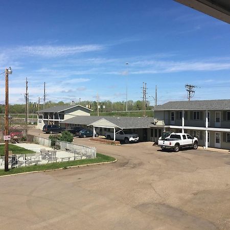 Colonial Motel And Rv Park Mandan Exteriör bild